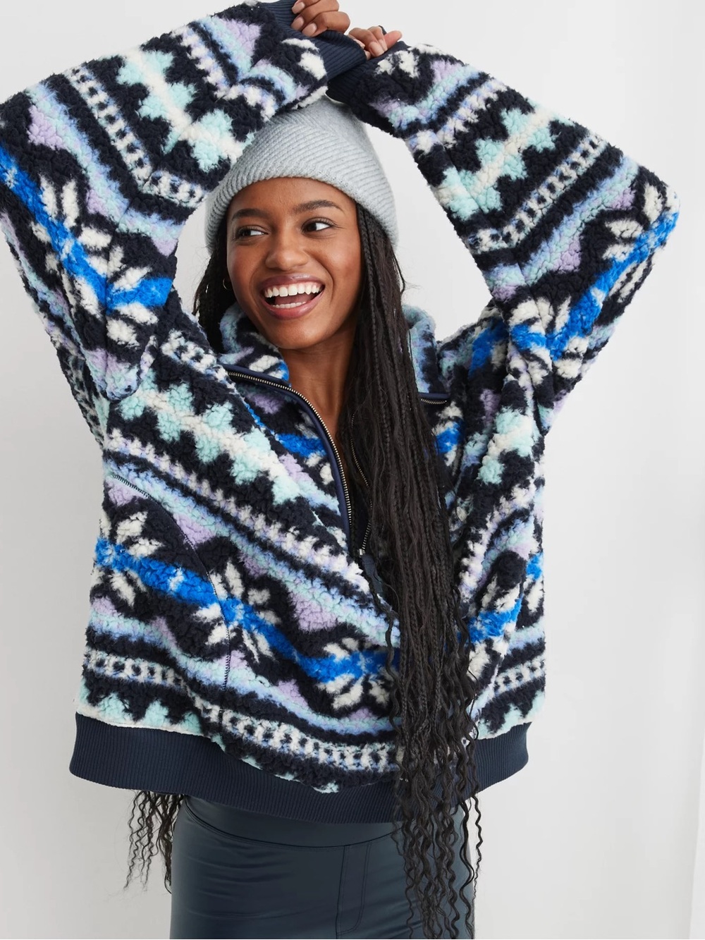 AERIE Hometown Holiday Quarter Zip Oversized Sherpa Pullover, Size Medium
